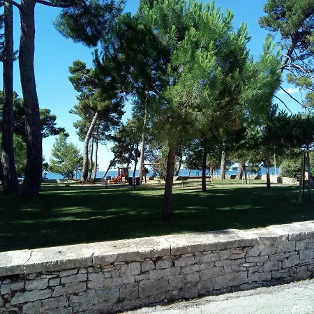 Skipper Suites Novigrad  Exterior photo