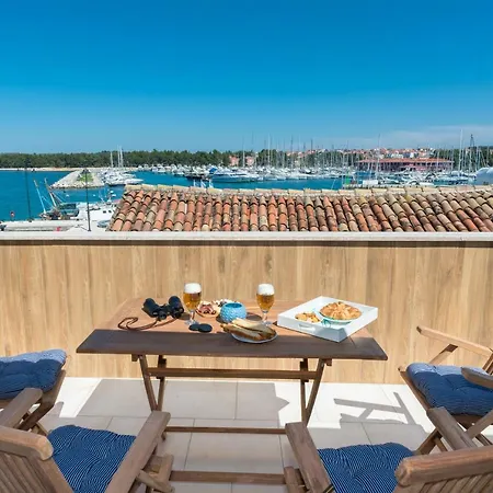 Skipper Suites Novigrad  Exterior photo